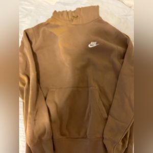 men’s sweatshirt size medium!! never worn